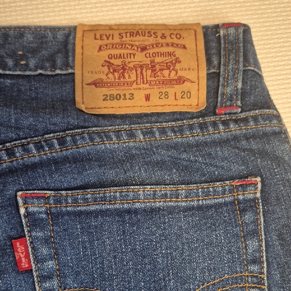LEVI'S Classic Capri BIG Hem Blue Denim Jeans - 28 - Picture 2 of 6